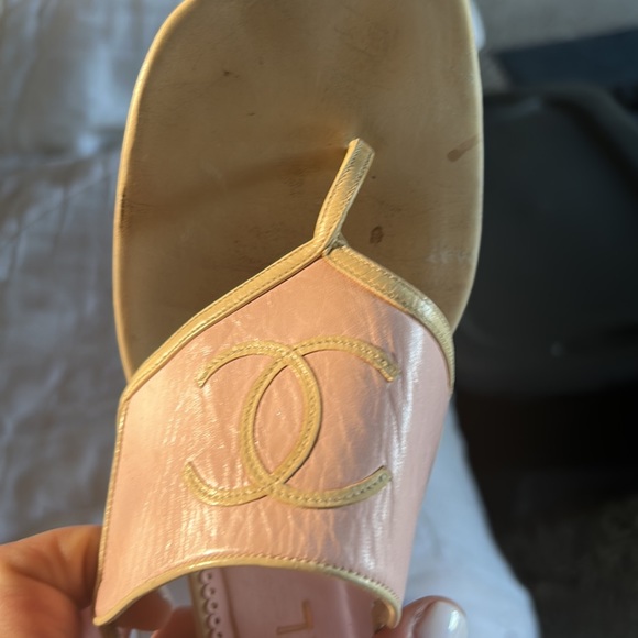 AUTHENTIC Chanel sandals - Picture 10 of 10